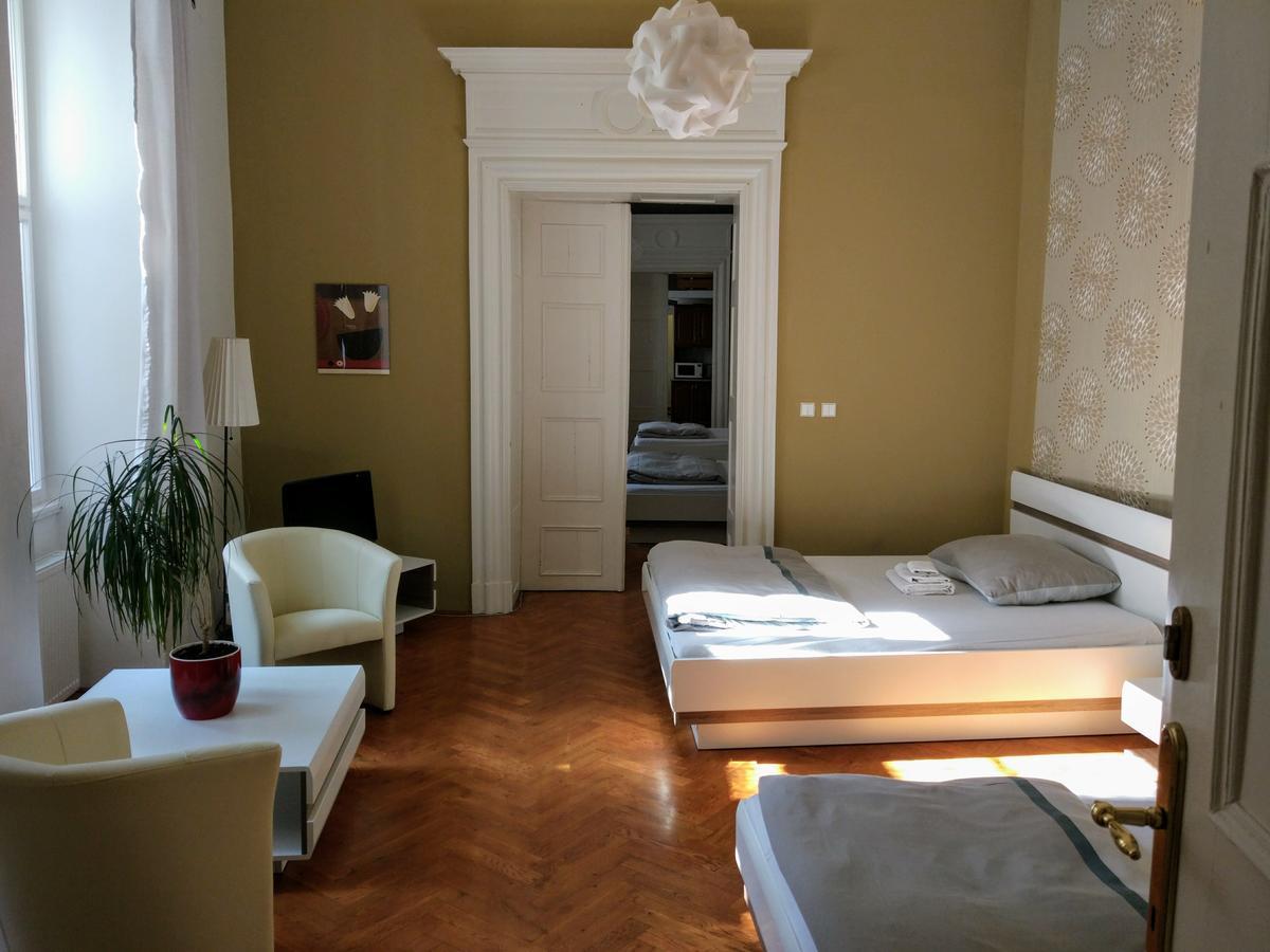 Apartments Tynska 7 Prag Eksteriør billede